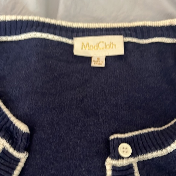 ModCloth cardigan - Picture 2 of 3